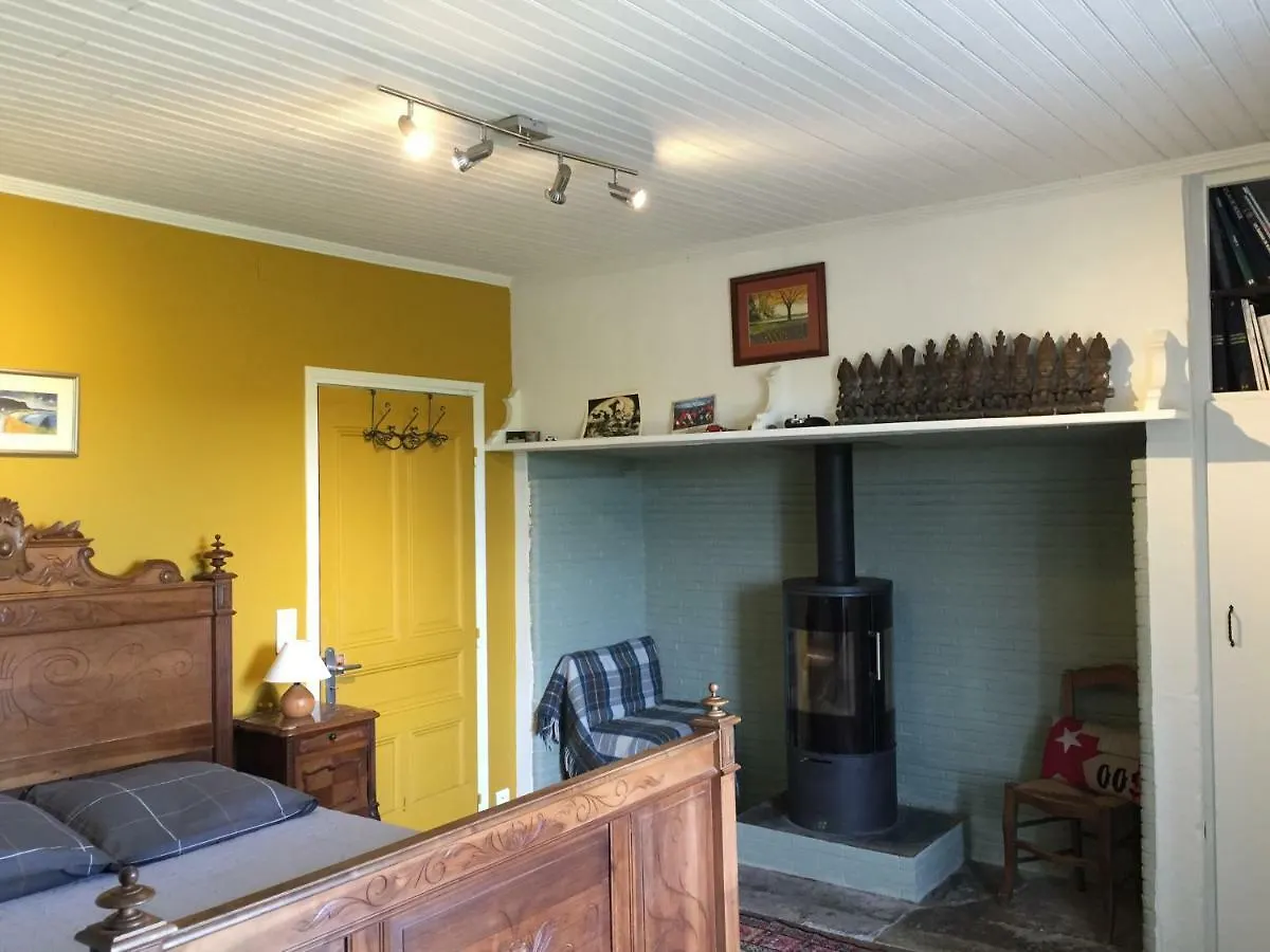 Logis Del Castel Hotel Bozouls 0*,  France